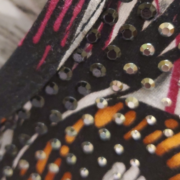 St John New With Tags Shirt, Magenta Orange Black, Silver Jewels, Size Large - Picture 8 of 9